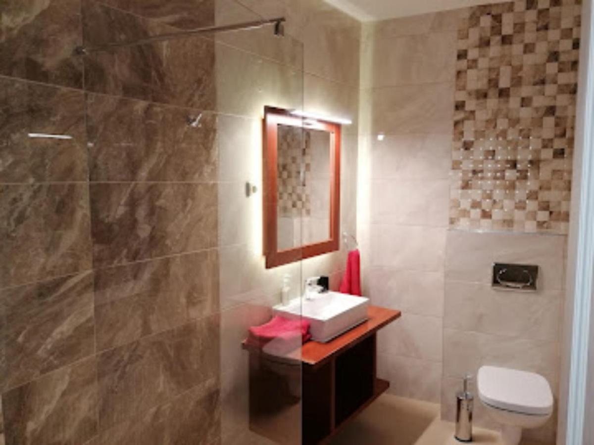 Staff Guest House Nyíregyháza 외부 사진
