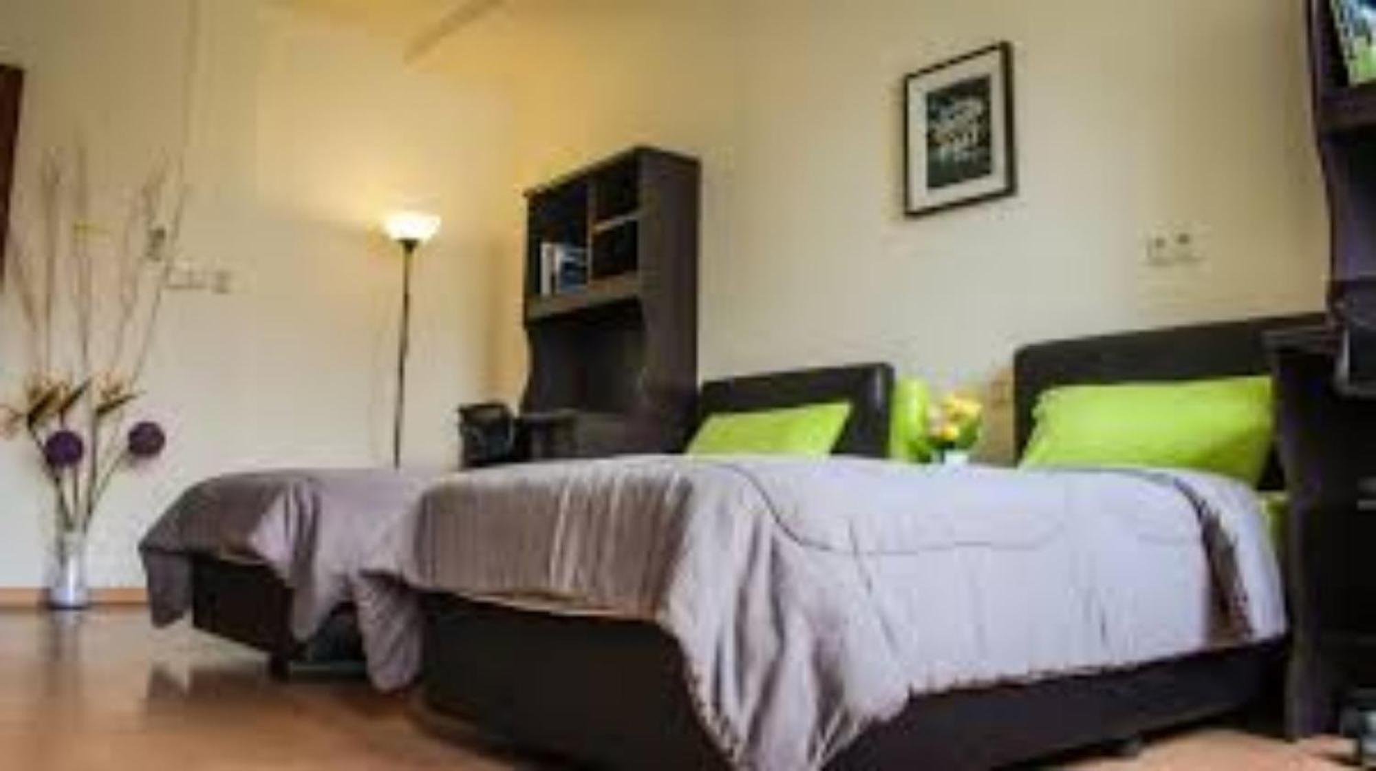 Staff Guest House Nyíregyháza 외부 사진